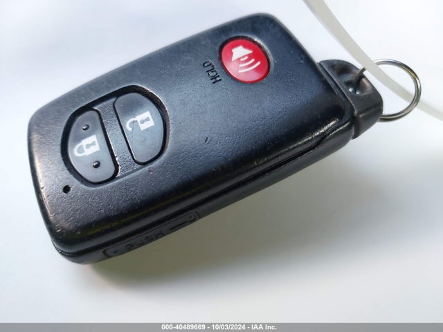 Toyota Prius Two 2015 JTDKN3DU9F0437254 Image 11