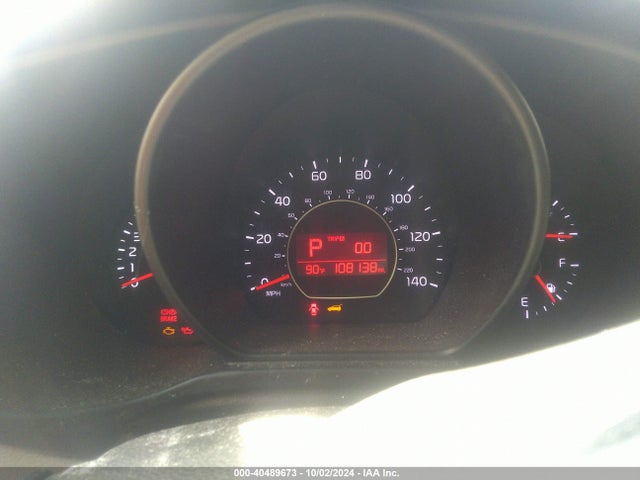 KIA SOUL + 2016 KNDJP3A5XG7241335 Image 15