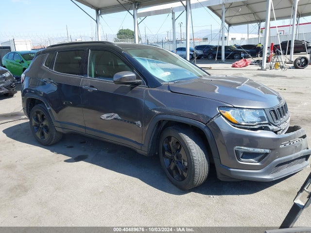 3C4NJCBB1KT743422 Jeep Compass Altitude Fwd