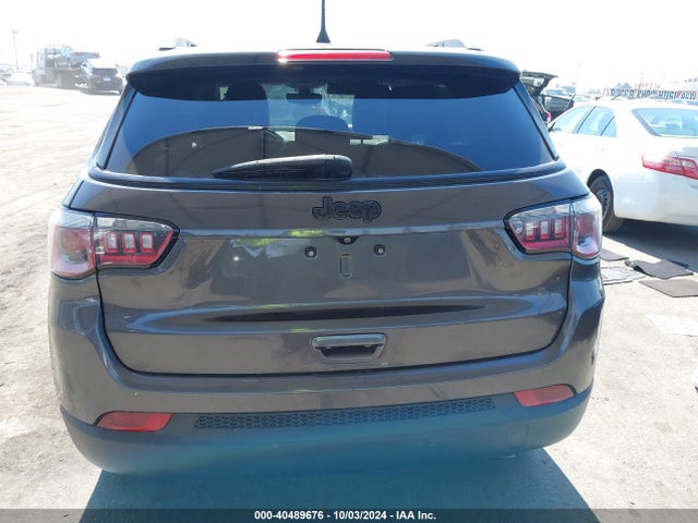 3C4NJCBB1KT743422 Jeep Compass Altitude Fwd