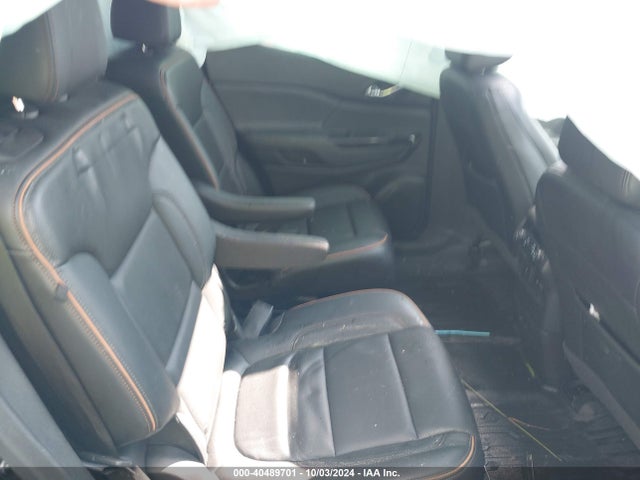 1GKKNLLS1NZ127680 GMC Acadia Awd At4