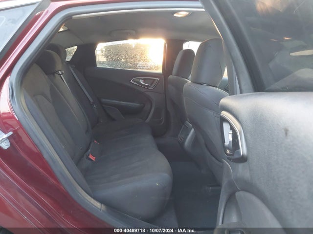 Chrysler 200 Limited 2016 1C3CCCAB5GN106581 Image 8