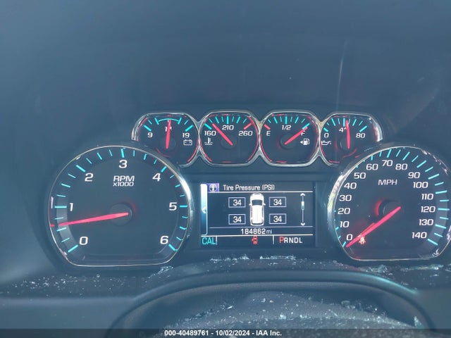 Chevrolet Suburban Premier 2017 1GNSCJKC1HR214426 Image 7