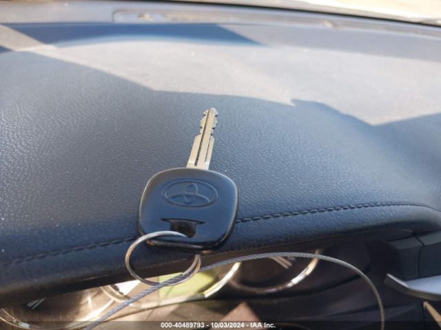 5YFBURHE4EP124075 Toyota COROLLA L