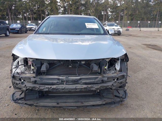 Toyota CAMRY LE 2018 4T1B11HK9JU018617 Image 13