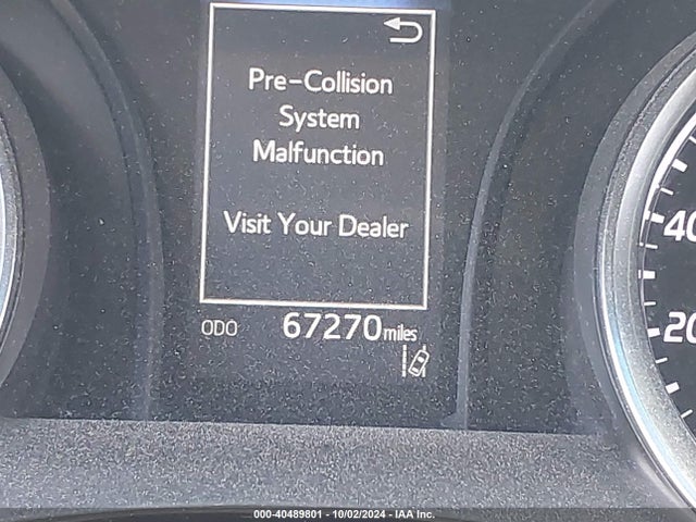 Toyota CAMRY LE 2018 4T1B11HK9JU018617 Image 16