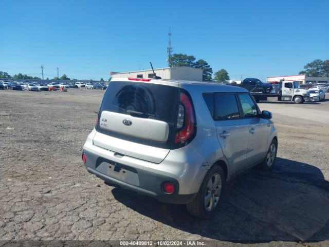 KNDJN2A21J7592227 KIA Soul