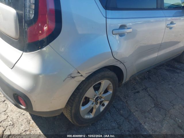KNDJN2A21J7592227 KIA Soul