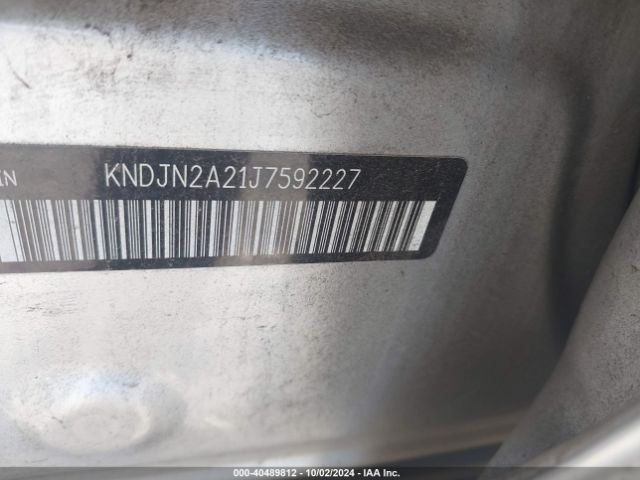 KNDJN2A21J7592227 KIA Soul