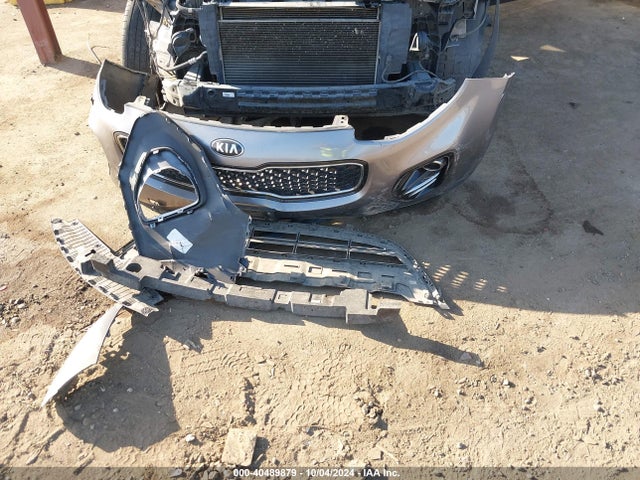 KNDPMCAC9H7202125 KIA Sportage Lx