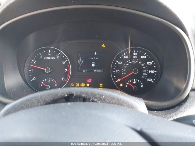 KNDPMCAC9H7202125 KIA Sportage Lx