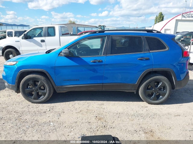 1C4PJMABXHW632757 Jeep Cherokee Altitude 4x4