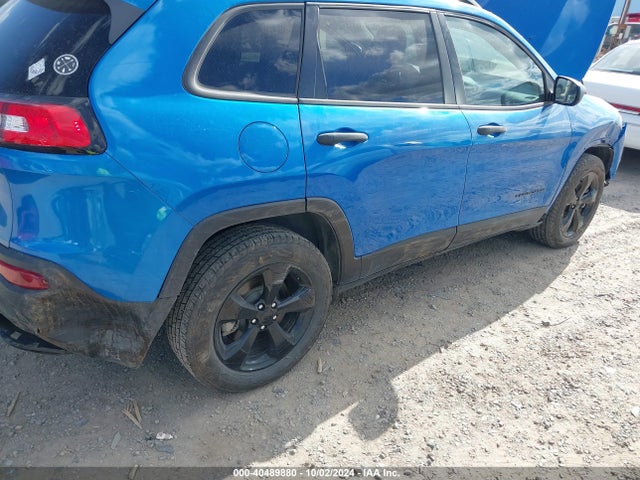 1C4PJMABXHW632757 Jeep Cherokee Altitude 4x4
