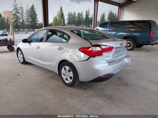 KIA FORTE LX 2016 KNAFK4A63G5554478 Image 3