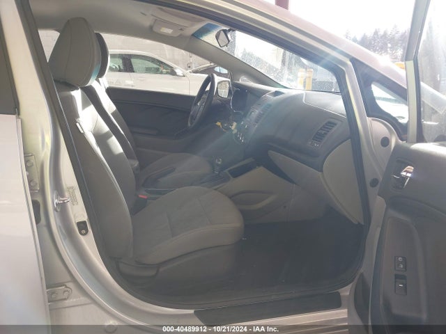 KIA FORTE LX 2016 KNAFK4A63G5554478 Image 5
