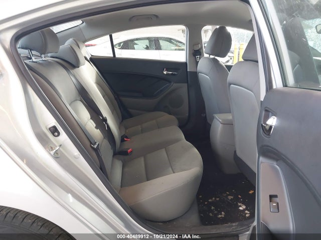 KIA FORTE LX 2016 KNAFK4A63G5554478 Image 8