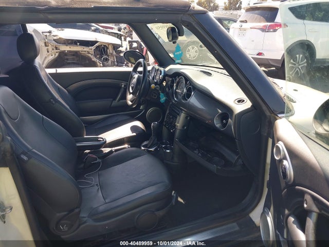 2006 MINI COOPER WMWRF33576TG15862 Photo 4