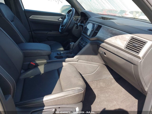 1V26E2CA5LC211577 Volkswagen Atlas Cross Sport 3.6l V6 Se W/technology/3.6l V6 Se W/technology R-line