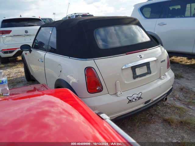 2006 MINI COOPER WMWRF33586TG14493 Photo 2