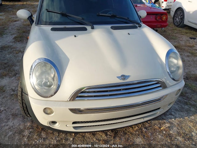 2006 MINI COOPER WMWRF33586TG14493 Photo 5