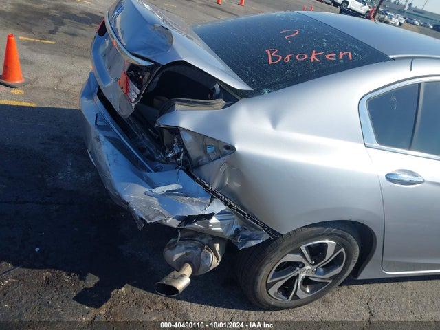 Honda ACCORD LX 2017 1HGCR2F37HA098595 Image 17