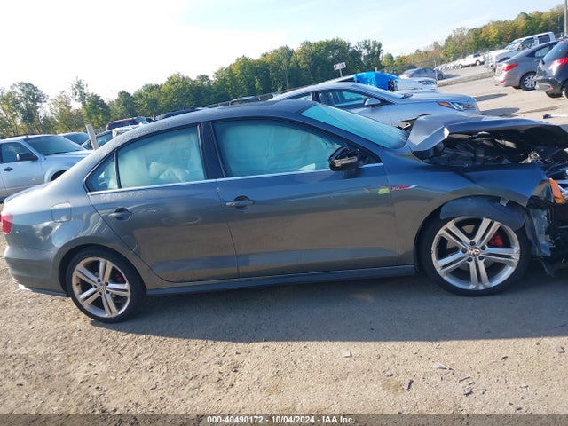 3VW4T7AJ9HM401528 Volkswagen JETTA GLI