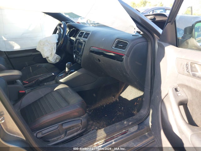 3VW4T7AJ9HM401528 Volkswagen JETTA GLI