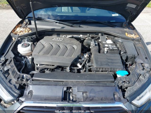 WAUAUGFFXKA075912 Audi A3 40 Premium/40 Titanium Premium