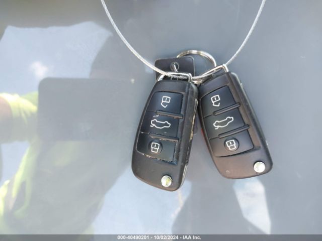 WAUAUGFFXKA075912 Audi A3 40 Premium/40 Titanium Premium