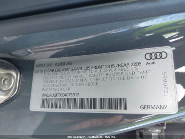 WAUAUGFFXKA075912 Audi A3 40 Premium/40 Titanium Premium