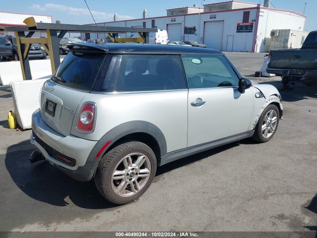 2013 MINI HARDTOP WMWSV3C54DT397149 Photo 3