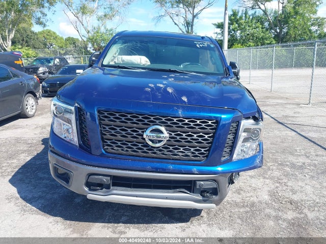 Nissan Titan Pro-4x 2017 1N6AA1E56HN569491 Image 13