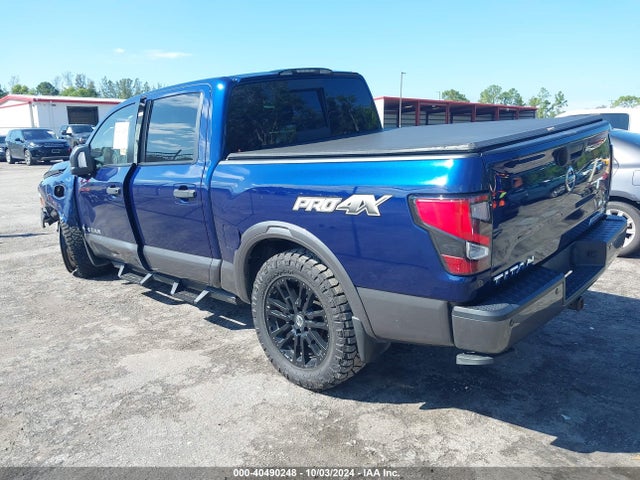 Nissan Titan Pro-4x 2017 1N6AA1E56HN569491 Image 3