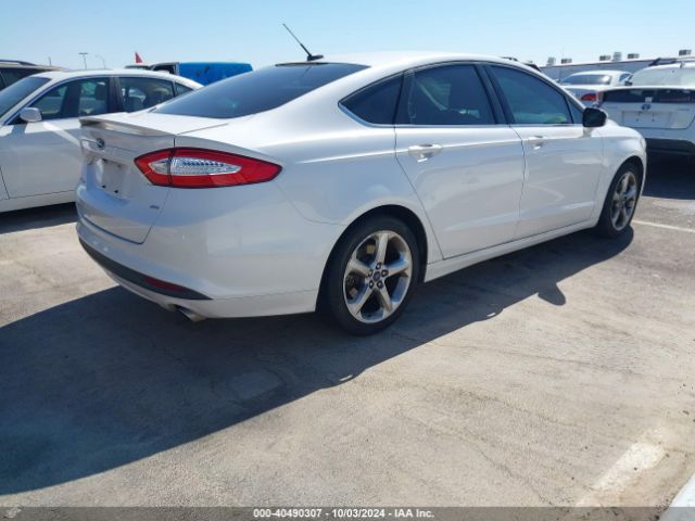 3FA6P0H78ER186052 Ford FUSION SE