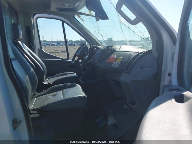 1FDYR5ZM2KKB36354 Ford Transit-250 Cab