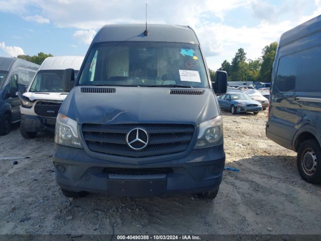 WD3PE7CD9JP623028 Mercedes-Benz Sprinter 2500 Standard Roof V6