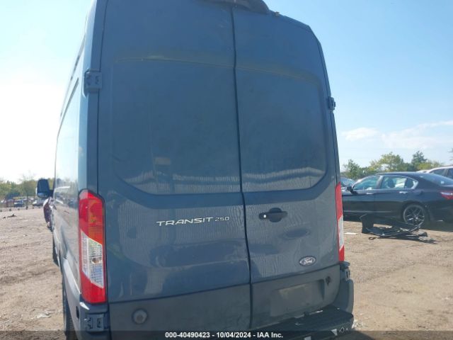 1FTBR3X80LKA55701 Ford Transit-250 Cargo Van