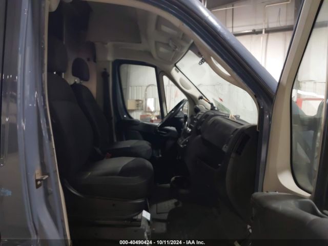 3C6URVJG3KE564386 RAM Promaster 3500 Cargo Van High Roof 159 Wb Ext