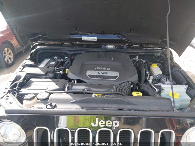 1C4BJWEG1HL515792 Jeep Wrangler Unlimited Sahara 4x4