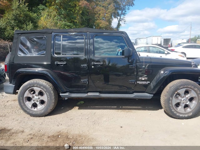 1C4BJWEG1HL515792 Jeep Wrangler Unlimited Sahara 4x4