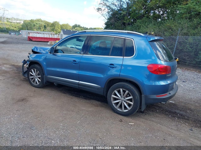 WVGSV7AX8HW504119 Volkswagen Tiguan 2.0t Wolfsburg Edition
