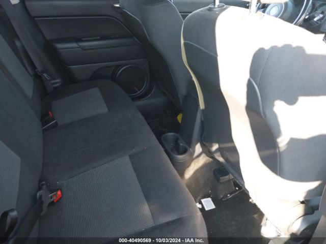 1C4NJRFB3FD239883 Jeep Patriot Latitude