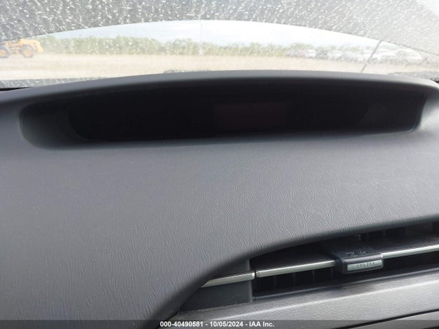 Toyota Prius Three 2014 JTDKN3DU4E0357049 Image 16