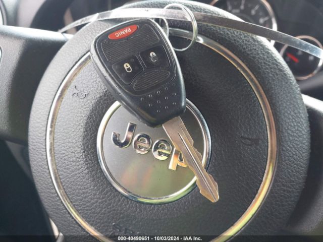 1C4AJWBG0FL571672 Jeep Wrangler Sahara