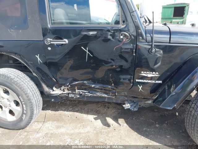 1C4AJWBG0FL571672 Jeep Wrangler Sahara