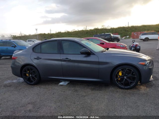 ZARFAMBN3L7634976 Alfa Romeo Giulia Ti Rwd