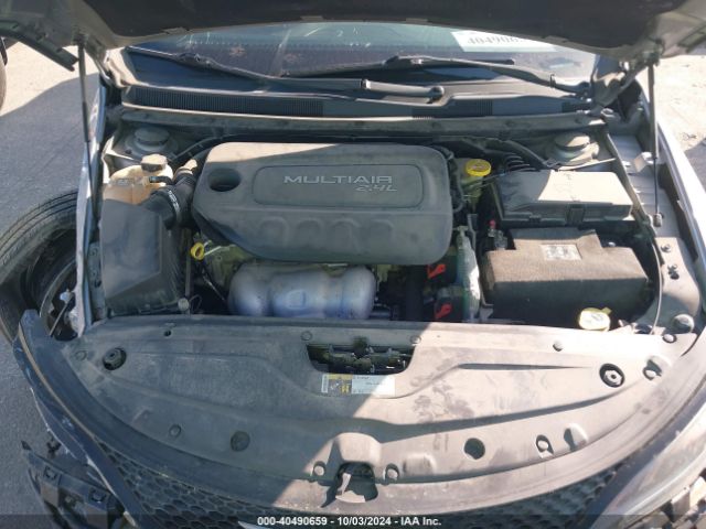1C3CCCBB0FN760045 Chrysler 200 S