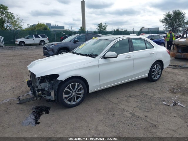 55SWF4KB4FU049631 Mercedes-Benz C 300 4matic/luxury 4matic/sport 4matic