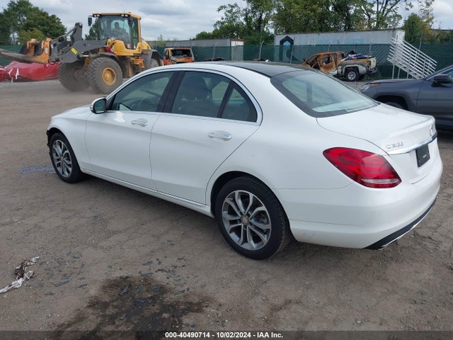 55SWF4KB4FU049631 Mercedes-Benz C 300 4matic/luxury 4matic/sport 4matic
