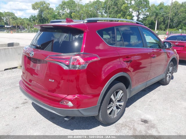 Toyota Rav4 Xle 2018 2T3WFREV7JW446564 Image 4